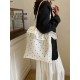 The new summer 2025 fresh and sweet single-shoulder bag with cute ruffles, a versatile Korean-style bag with large capacity for commuting to school The new summer 2025 fresh and sweet single-shoulder bag with cute ruffles, a versatile Korean-style bag with large capacity for commuting to school
