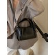 The high-end and versatile 2025 new hand-held vegetable basket small square bag, single-shoulder crossbody bucket bag, and trendy commuting women's bags The high-end and versatile 2025 new hand-held vegetable basket small square bag, single-shoulder crossbody bucket bag, and trendy commuting women's bags