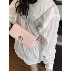 The new fashionable underarm square bag from Europe and America in 2025, with a high-end and elegant style, is a portable single-shoulder crossbody bag for women