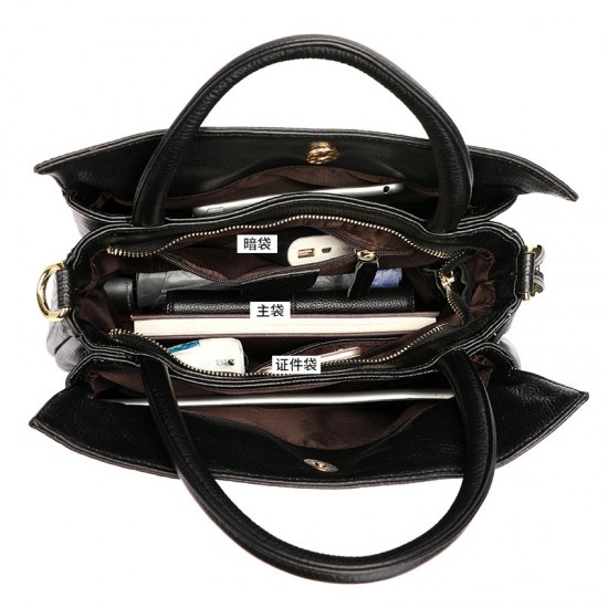 The 2025 new model of Qiandian genuine leather women's bag, a large-capacity handbag with a feminine charm, is a single-shoulder woven pattern handbag that can be carried by hand The 2025 new model of Qiandian genuine leather women's bag, a large-capacity handbag with a feminine charm, is a single-shoulder woven pattern handbag that can be carried by hand