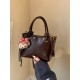 The 2025 new oil-wax leather fashionable and versatile small square bag for commuting, women's bag with large capacity and light weight, and shoulder crossbody bag The 2025 new oil-wax leather fashionable and versatile small square bag for commuting, women's bag with large capacity and light weight, and shoulder crossbody bag
