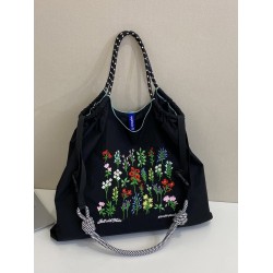 Ball Chain floral embroidery shopping bag, single-room tote bag, large-capacity crossbody bag, versatile commuter woman