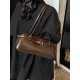 Spring 2025 new single-shoulder underarm bag for women, niche designer baguette bag, hand-held small square bag, Boston bag Spring 2025 new single-shoulder underarm bag for women, niche designer baguette bag, hand-held small square bag, Boston bag