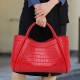 Qiandian crocodile pattern genuine leather large handbag for women, fashionable commuting mother and child, large-capacity tote, single-shoulder crossbody bag Qiandian crocodile pattern genuine leather large handbag for women, fashionable commuting mother and child, large-capacity tote, single-shoulder crossbody bag