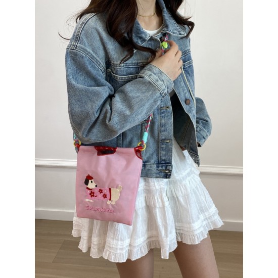 ballchain's new cute dachshund single-shoulder crossbody handbag, fashionable and versatile mobile phone bag, small square bag for girls ballchain's new cute dachshund single-shoulder crossbody handbag, fashionable and versatile mobile phone bag, small square bag for girls